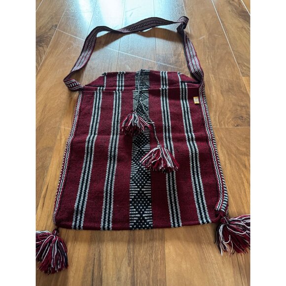 Handwoven Pinzon Artesanías MR Red & Black Striped Shoulder Bag With Tassels - Picture 1 of 5